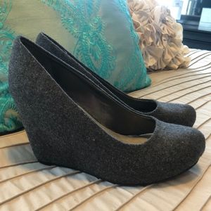 Fergalicious size 8 wedge high heels